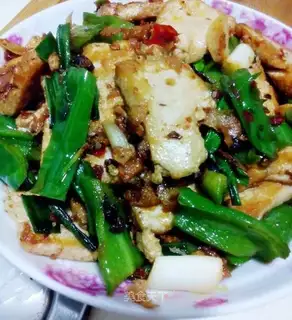 Pepper fried tofu