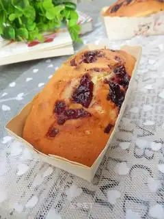 Blueberry walnut cake