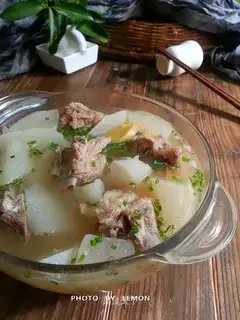 Bronze broccoli soup