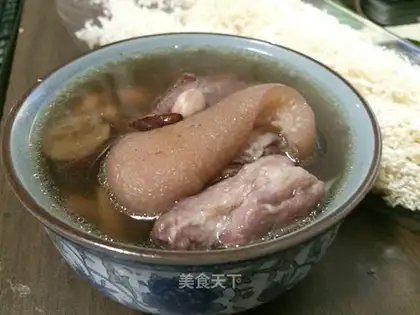 Peanut foot soup