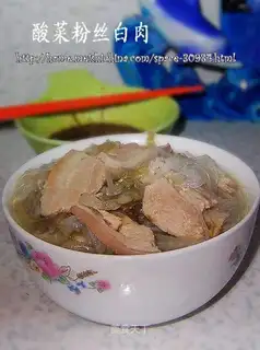 Sauerkraut vermicelli white pork