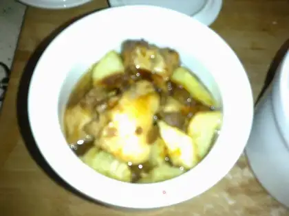 Braised chicken in soy sauce potato jar