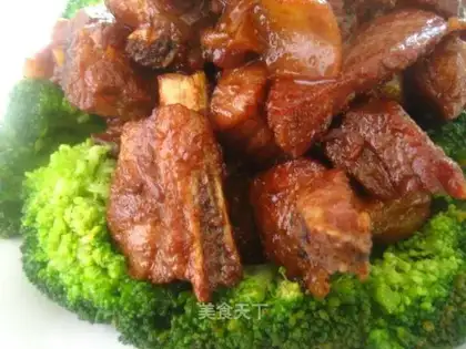 braised pork ribs