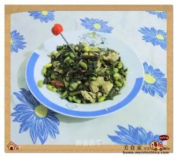 Shredded pork with vegetable edamame