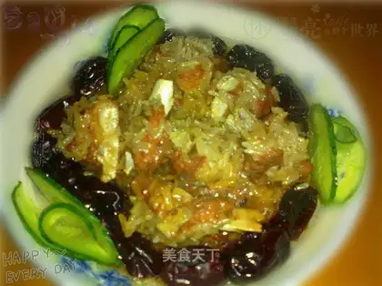 Steamed pork ribs with glutinous rice