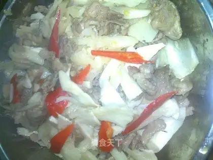 Fried pork slices with winter bamboo shoots