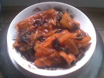 stir-fried fungus with white gourd and shrimp skin