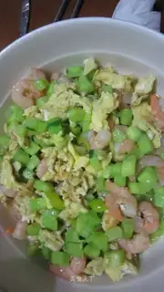 Fried Shrimp with Cucumber
