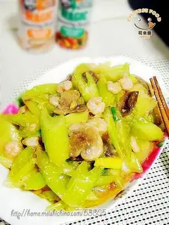 stir-fried shrimp with celery