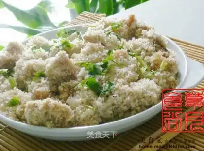 Steamed pork with potato flour