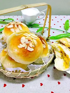 Potato almond snack