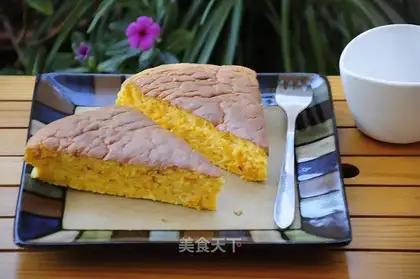 Pumpkin Swiss cake