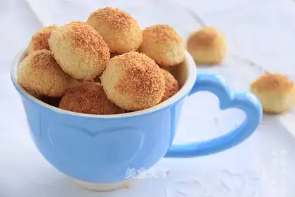 Milky coconut silk ball
