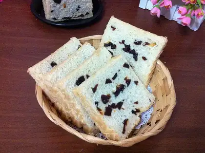 ♪ Oglywood date toast ♪