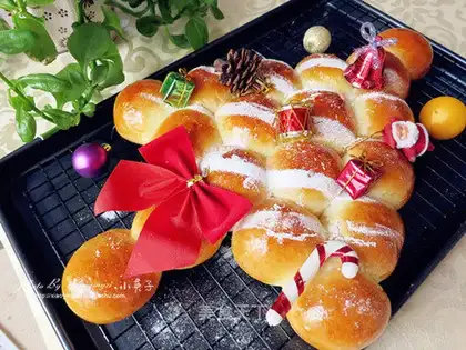 Christmas bread
