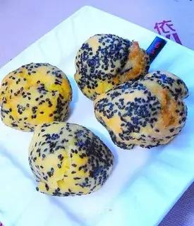 Soybean sesame pack