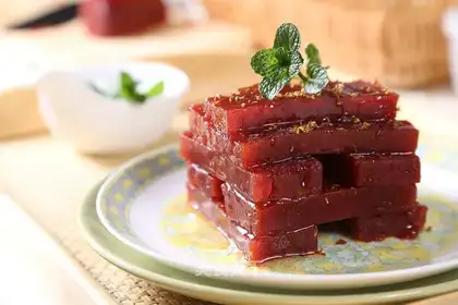A mountain cake