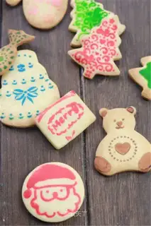 - Christmas peace cookies