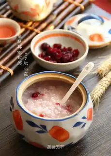 Cranberry silver ear