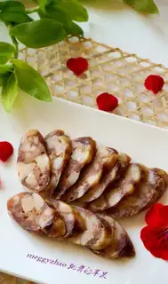 Homemade pork sausage