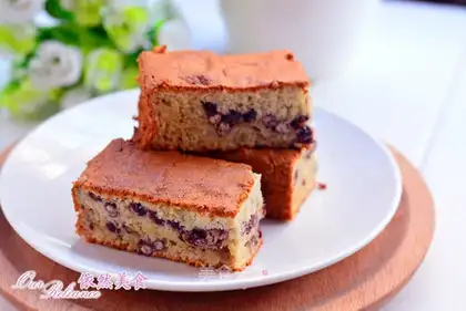 Tea bean cake