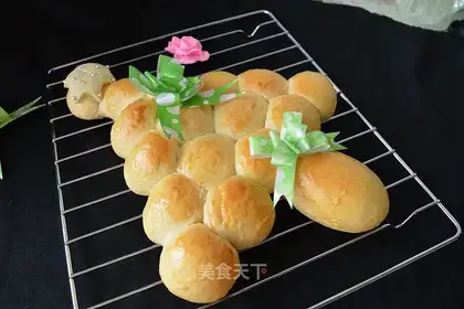 Christmas bread