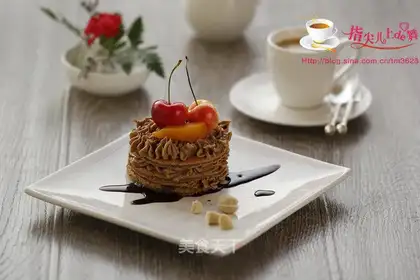Fruit and coffee cake