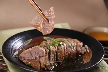 Beef sauce (halogenated beef)
