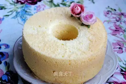 Lemon honey twirl cake