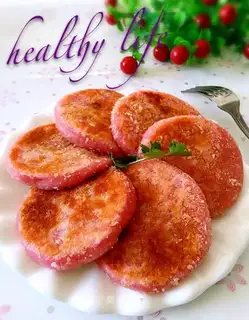 Flamingo-fruit pancakes