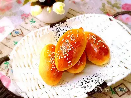 raisin cream snack