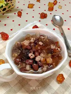 Peach gel, rice and beans