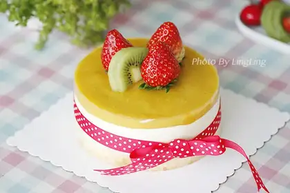 Mango yogurt mousse