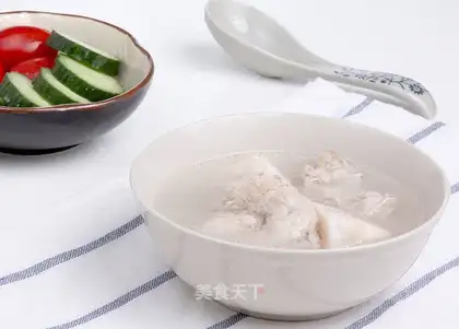Lotus bone soup