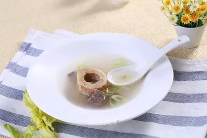 Cowbone soup