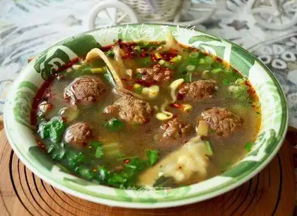 Green bean noodles soup