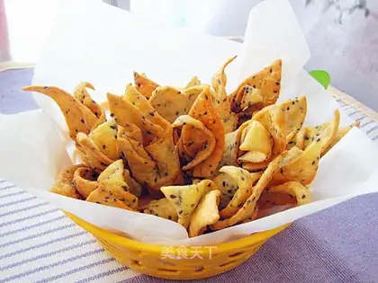 Fried soy leaves