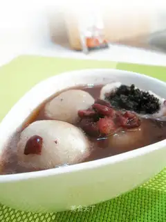 Black sesame soup