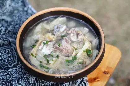 Cabbage and steak soup