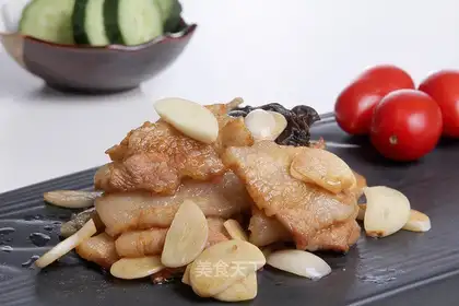 Garlic meat