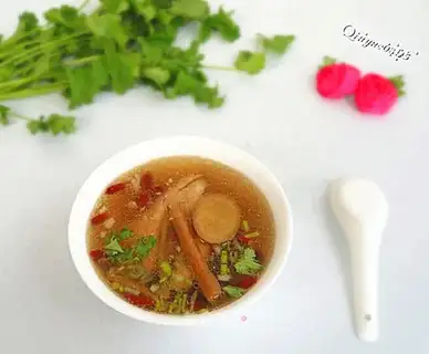 Party chicken soup