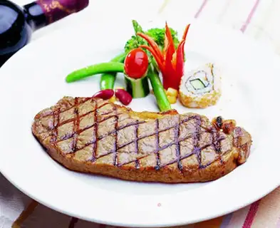 Black pepper steak