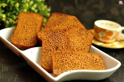 A hive cake