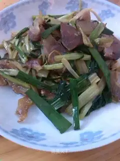 Garlic meat