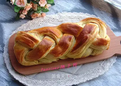 Danish braid bread