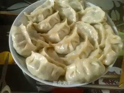 Celery mushroom dumplings