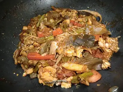 Soy sauce pan