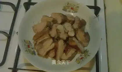 A roasted black pepper duck chest