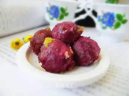 Egg-purified potato balls