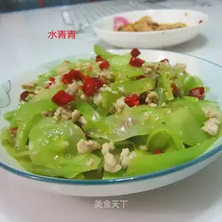 Dry chili meat pasta
